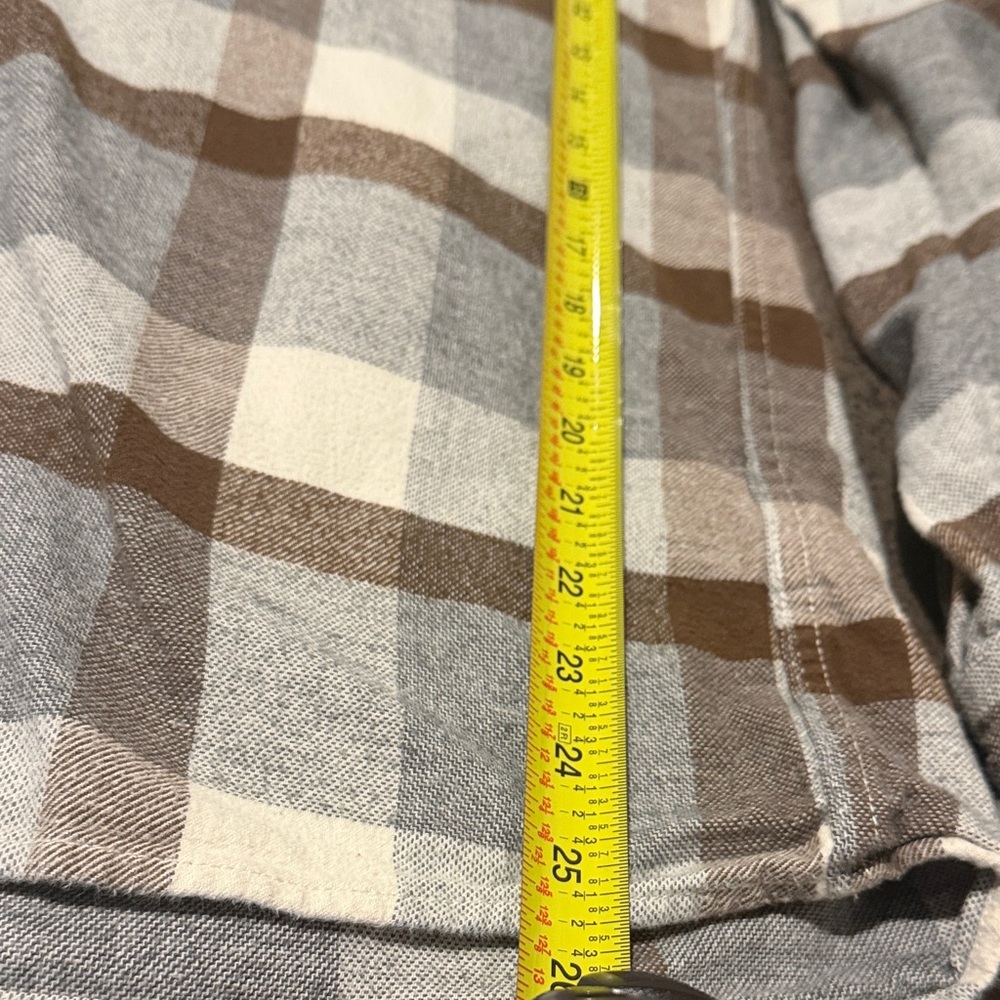Hollister Men's Cream, Brown & Gray Plaid Hooded Button-Up Shirt - Picture 5 of 5